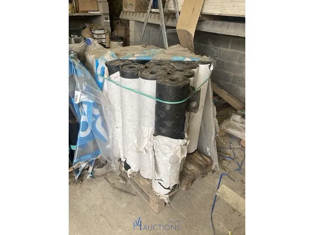Inhoud van deze ruimte - afbeelding 2 van  13