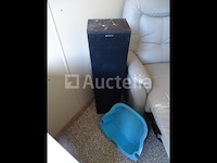 Inhoud van een doos (zie detail) - afbeelding 2 van  19