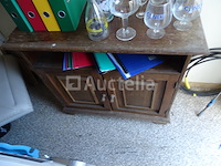 Inhoud van een doos (zie detail) - afbeelding 6 van  19