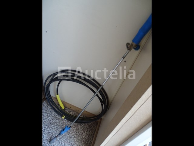 Inhoud van een doos (zie detail) - afbeelding 15 van  19