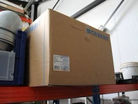 Inhoud van het rek wo. diverse sanitaire benodigdheden wo. vaillant, geberit - afbeelding 2 van  13