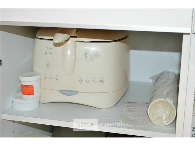 Inhoud witte kast - afbeelding 2 van  5