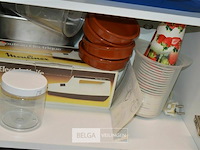 Inhoud witte kast - afbeelding 4 van  5