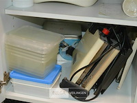 Inhoud witte kast - afbeelding 5 van  5