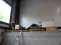 Inhoud zolder - afbeelding 1 van  7