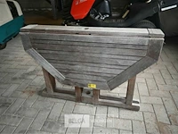 Inklapbare houten tuintafel - afbeelding 8 van  8