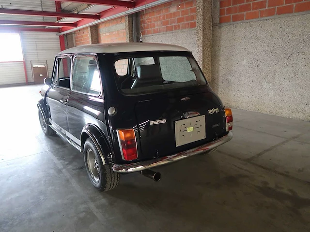 Innocenti - mini - klassieke auto's >15 - afbeelding 2 van  113