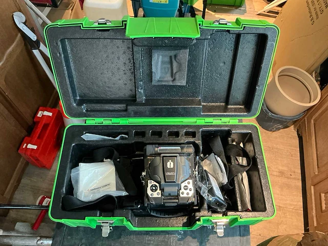 Innoview 3 pro glasvezel lasapparaat - afbeelding 1 van  4