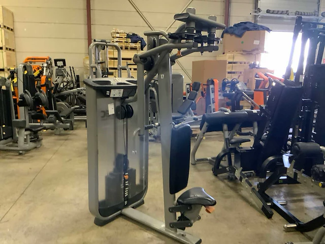 Inotec commercial pec rear delt krachtstation - afbeelding 1 van  6