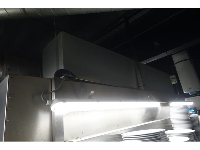Inox dampkap - afbeelding 8 van  8