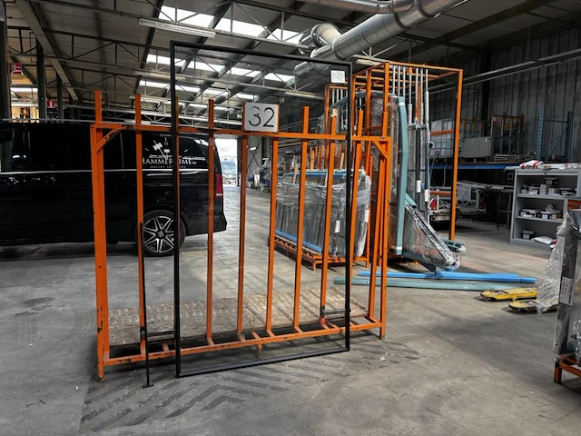 Inox douchewand afgemastikeerd - afbeelding 1 van  7