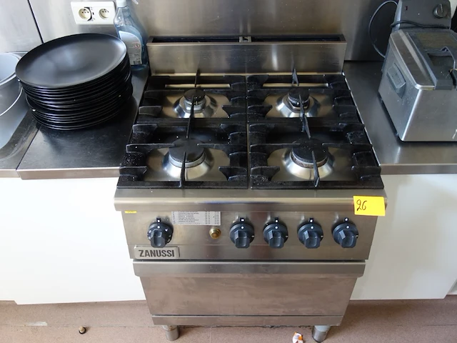 Inox gasfornuis zanussi - afbeelding 3 van  4