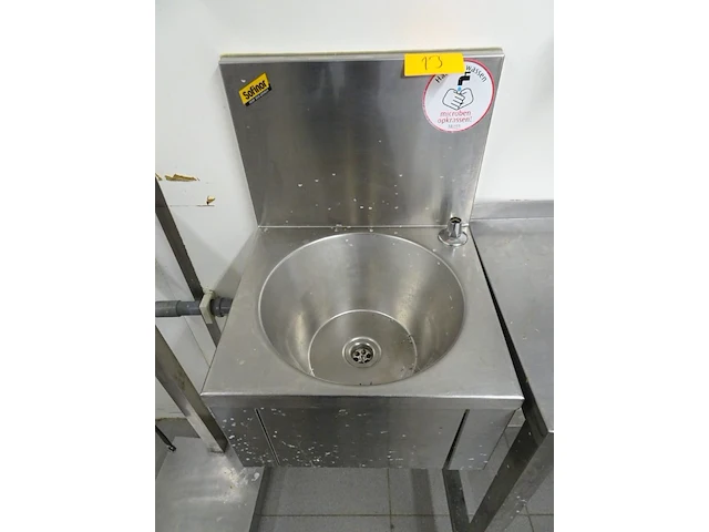 Inox handenwasser vv kniebediening - afbeelding 1 van  2