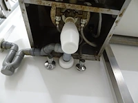 Inox handenwasser vv kniebediening - afbeelding 2 van  2