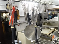 Inox houder + diverse lepels & kloppers - afbeelding 3 van  5
