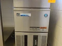 Inox ijsblokmachine hishozaki - afbeelding 1 van  5