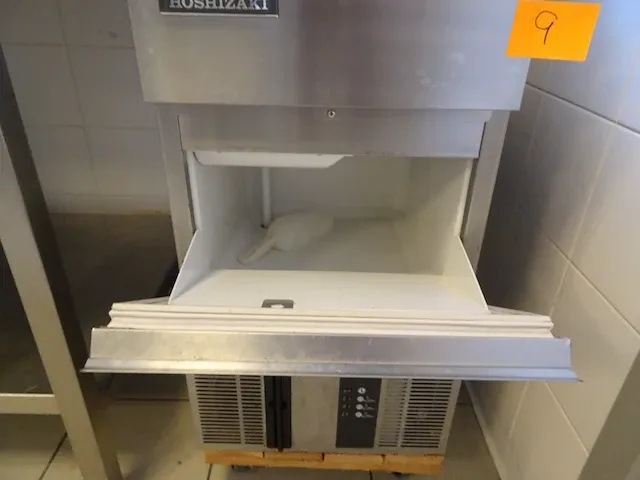 Inox ijsblokmachine hishozaki - afbeelding 4 van  5