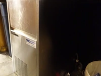 Inox ijsblokmachine masterfrost - afbeelding 2 van  4