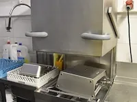 Inox industriele vaatwasser winterhalter gs515 met aangebouwde inox spoelbak en kleine werktafel (27) - afbeelding 11 van  12
