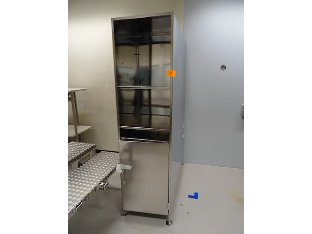 Inox kast - afbeelding 1 van  4
