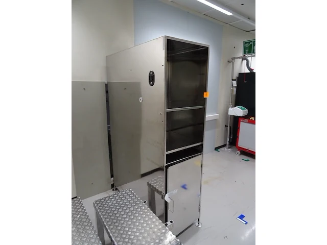 Inox kast - afbeelding 4 van  4