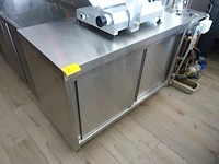 Inox kast/werkbank - afbeelding 1 van  4