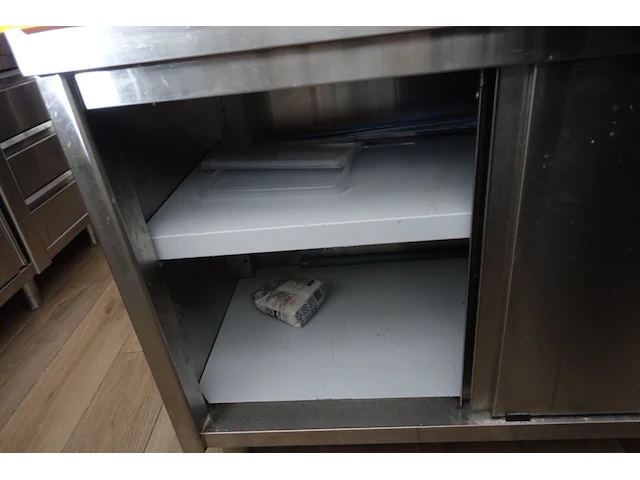 Inox kast/werkbank - afbeelding 4 van  4