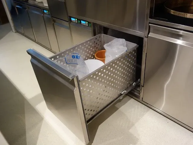 Inox koel/vries werkbank idealake - afbeelding 3 van  12