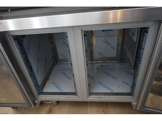 Inox koelwerkbank ggmgastro - afbeelding 2 van  3