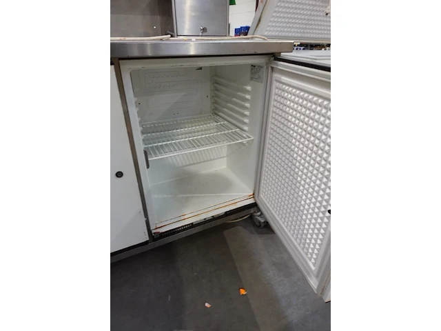 Inox koelwerkbank - afbeelding 3 van  5