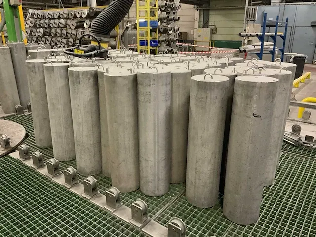 Inox koker voor verfkokers (69x) - afbeelding 1 van  4