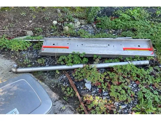 Inox onderdelen voor tankwagen - afbeelding 8 van  13