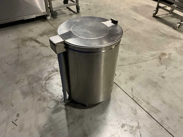 Inox pedaalemmer - afbeelding 4 van  5