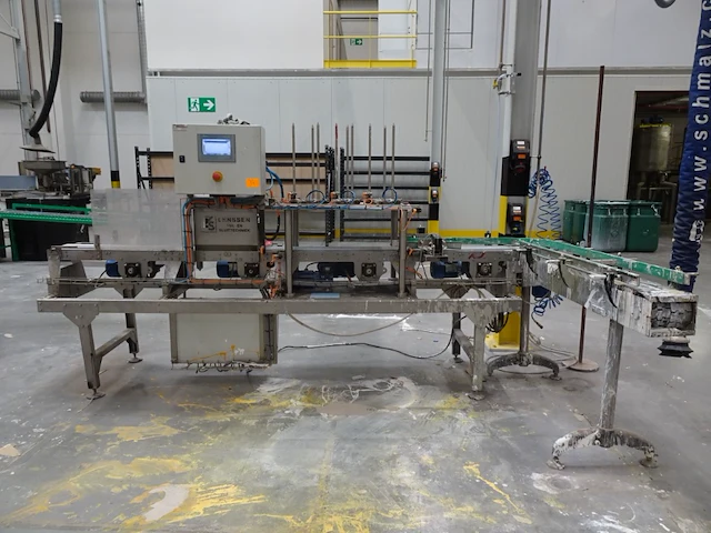Inox productielijn lenssen vul-en sluittechniek - afbeelding 1 van  7