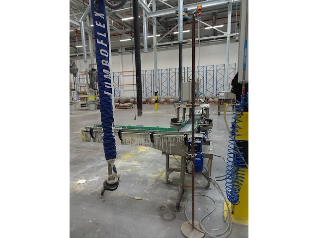 Inox productielijn lenssen vul-en sluittechniek - afbeelding 5 van  7
