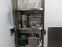 Inox rek + inhoud - afbeelding 1 van  5