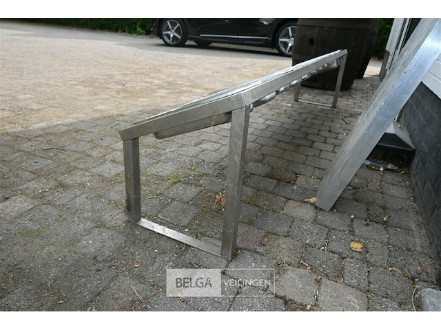 Inox rek/houder voor 11 gastronorm bakken - afbeelding 6 van  6