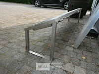 Inox rek/houder voor 11 gastronorm bakken - afbeelding 6 van  6
