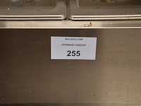 Inox saladette 8 potten diamond afm. ca. 2m met ca. 30 inox reserve bainmarie potten