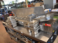 Inox saladette 8 potten diamond afm. ca. 2m met ca. 30 inox reserve bainmarie potten - afbeelding 2 van  6