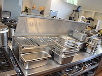 Inox saladette 8 potten diamond afm. ca. 2m met ca. 30 inox reserve bainmarie potten - afbeelding 3 van  6