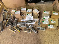 Inox schroeven en bouten - afbeelding 1 van  11