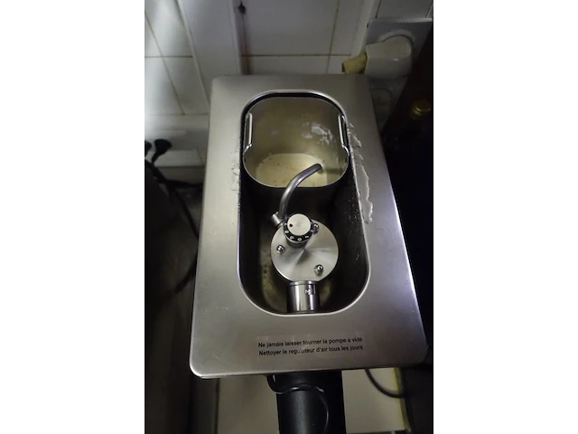 Inox slagroomautomaat mussana - afbeelding 4 van  5