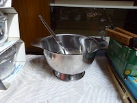 Inox soepterine met lepel - afbeelding 1 van  2