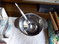 Inox soepterine met lepel - afbeelding 2 van  2