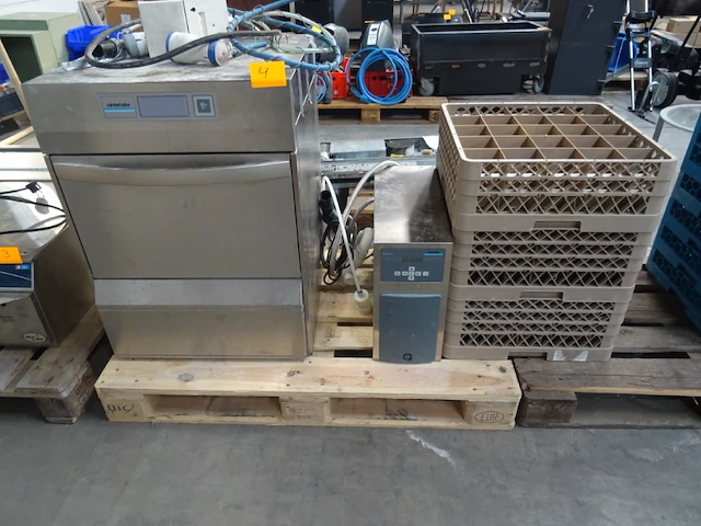 Inox spoelmachine winterhalter - afbeelding 1 van  10