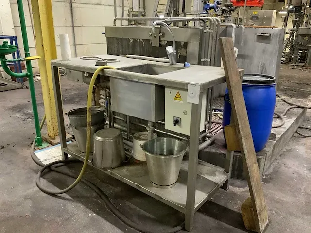 Inox spoeltafel - afbeelding 1 van  6