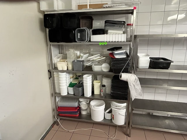 Inox stapelrek met inhoud 130x40x200 cm hoogte - afbeelding 1 van  1