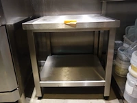 Inox tafel - afbeelding 1 van  2