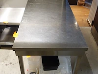 Inox tafel - afbeelding 3 van  3